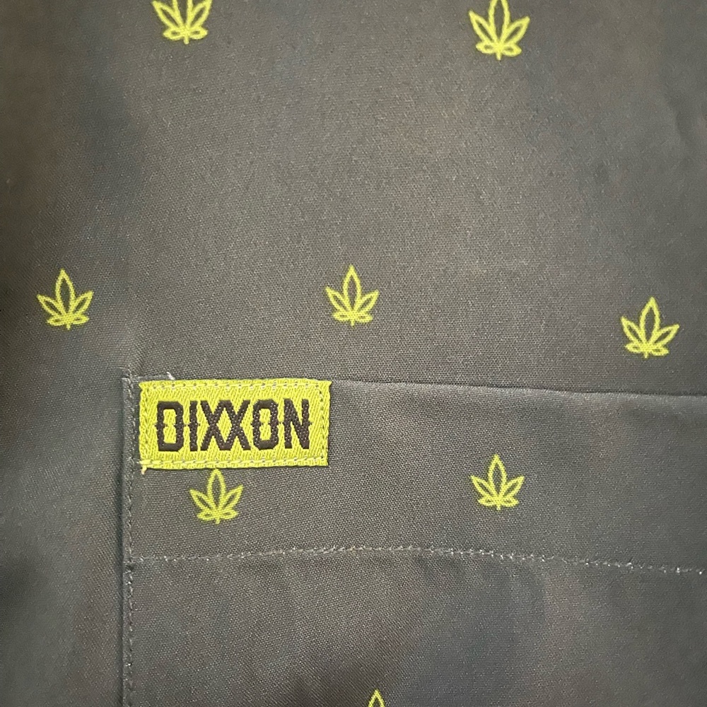 Dixxon Womens Chronic Button down XL Shirt. Green 420